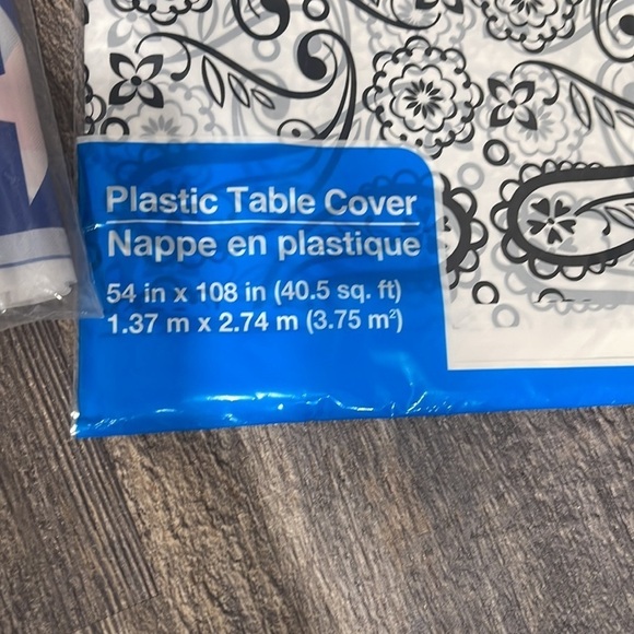 Party supplies set of 6 - Picture 5 of 7